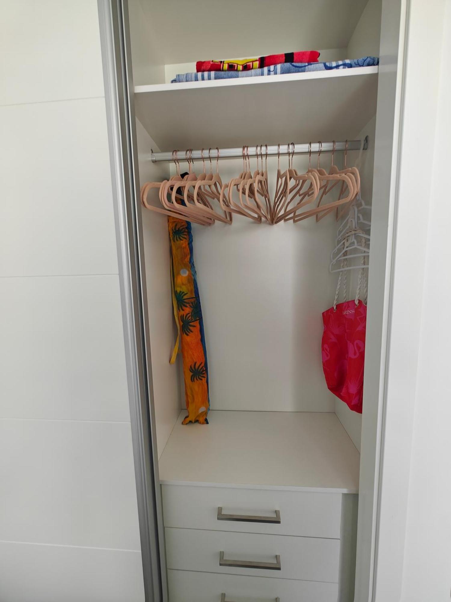 Sun Apartment - 3 Bedrooms, Priv Parking, Pool, Ac, Tv Channels, Fibre Net Los Cristianos  Bagian luar foto