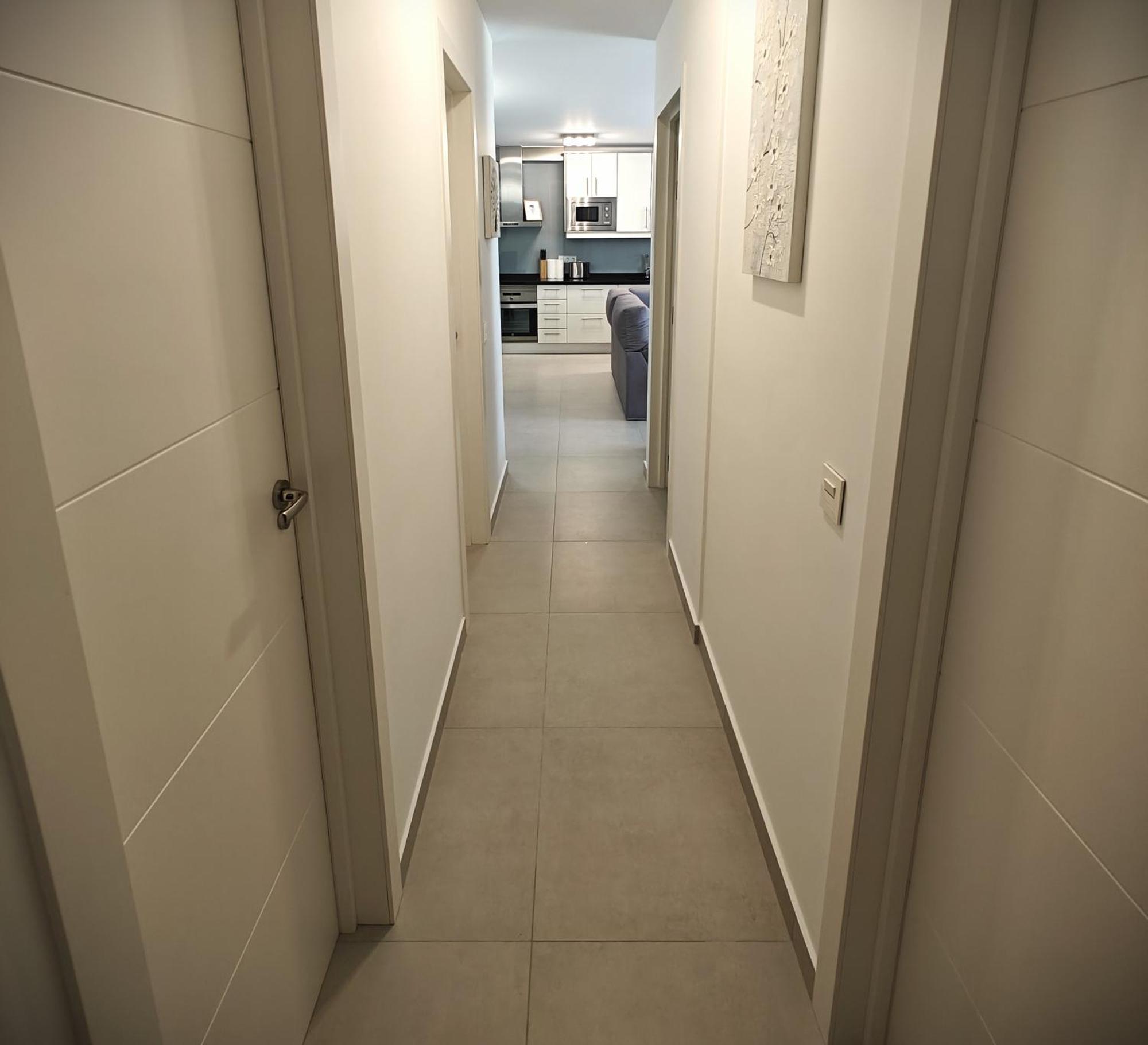 Sun Apartment - 3 Bedrooms, Priv Parking, Pool, Ac, Tv Channels, Fibre Net Los Cristianos  Bagian luar foto