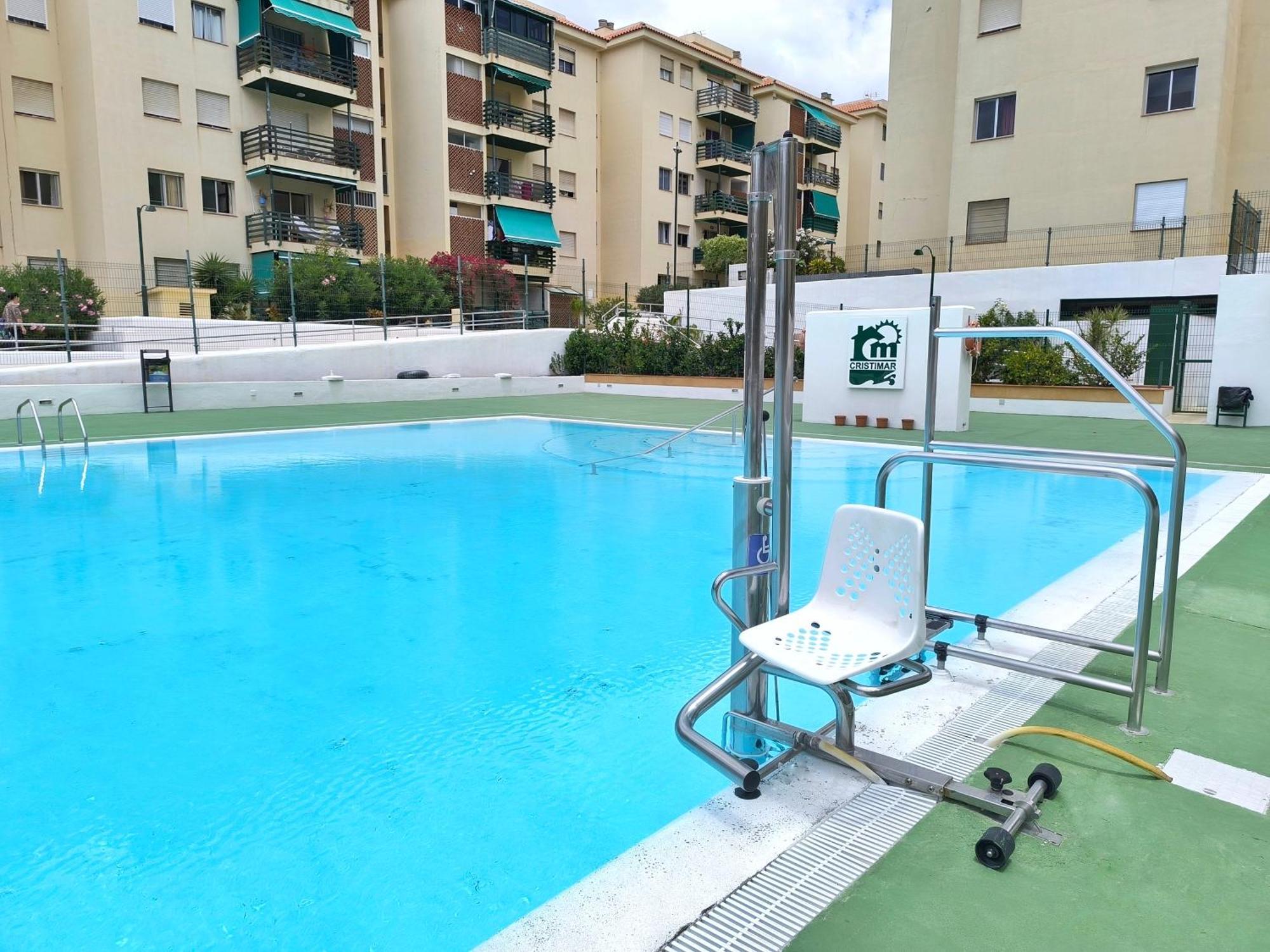 Sun Apartment - 3 Bedrooms, Priv Parking, Pool, Ac, Tv Channels, Fibre Net Los Cristianos  Bagian luar foto